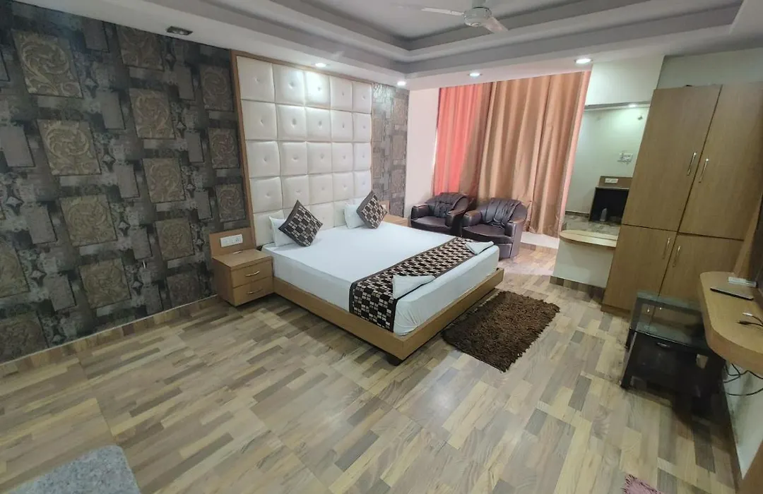 Hotel Rahi.-1